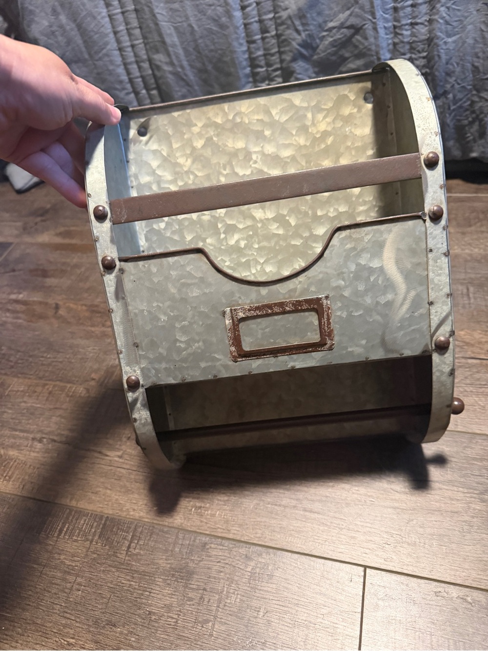 Galvanized Metal wall hanging toilet paper and magazine holder - Rustic Silver